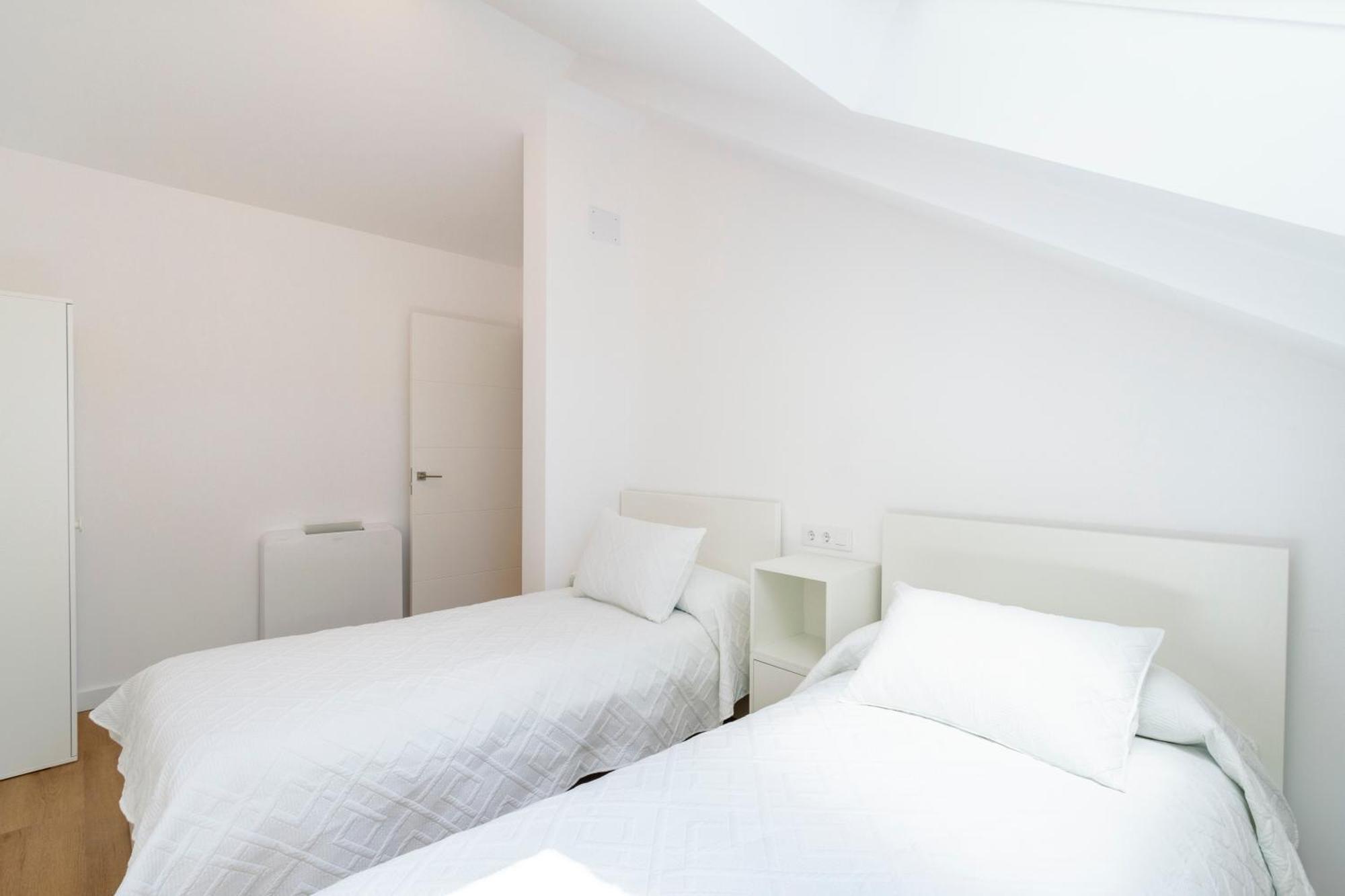 Urbanfive Apartamentos Ourense Centro 外观 照片