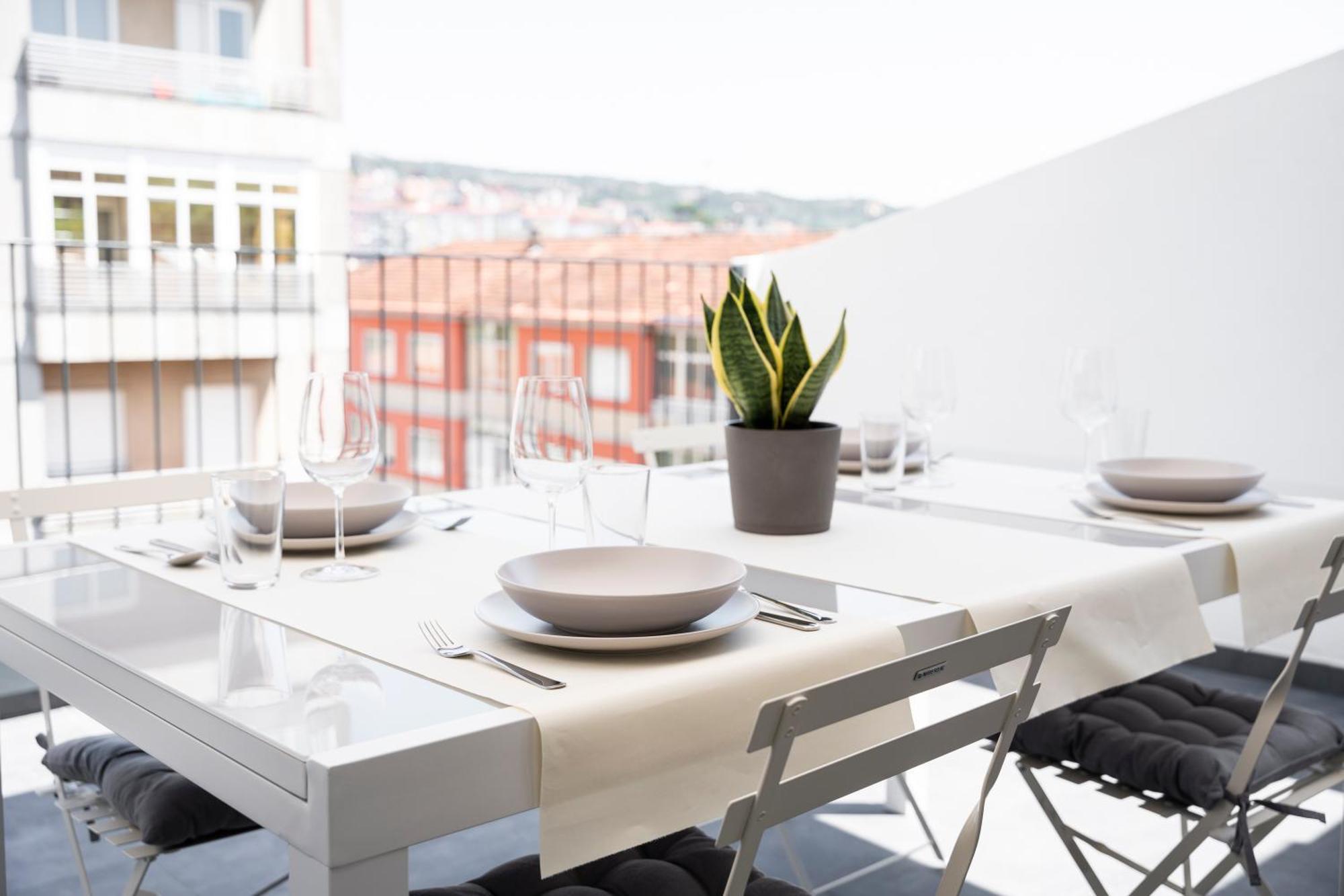 Urbanfive Apartamentos Ourense Centro 外观 照片
