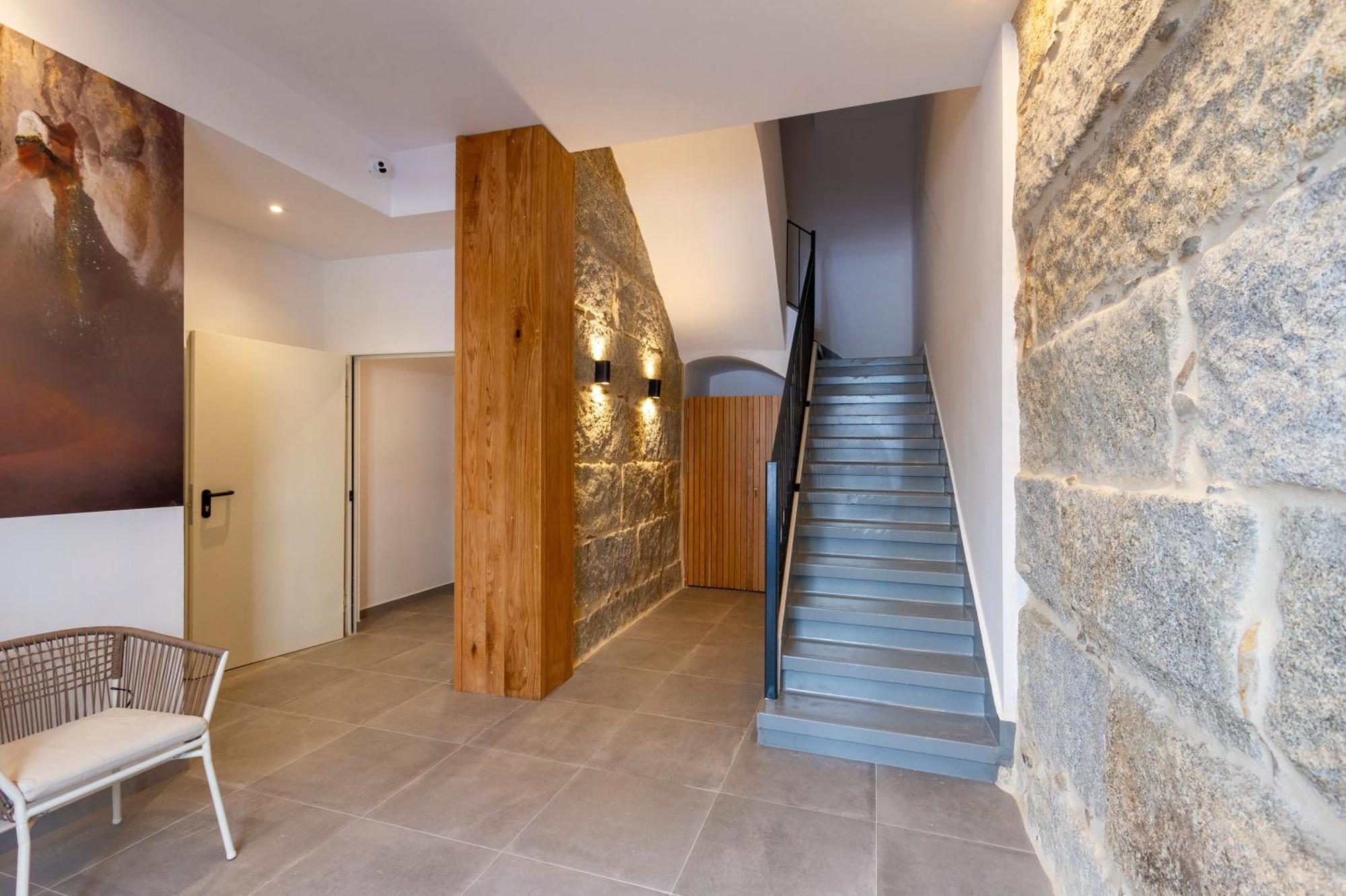 Urbanfive Apartamentos Ourense Centro 外观 照片